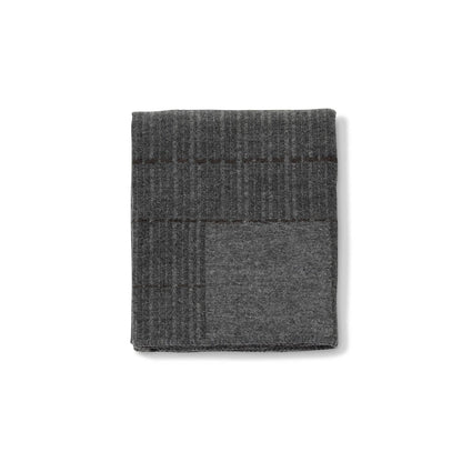 Fredericia Grid Plaid 140 × 180 cm. Velg farge