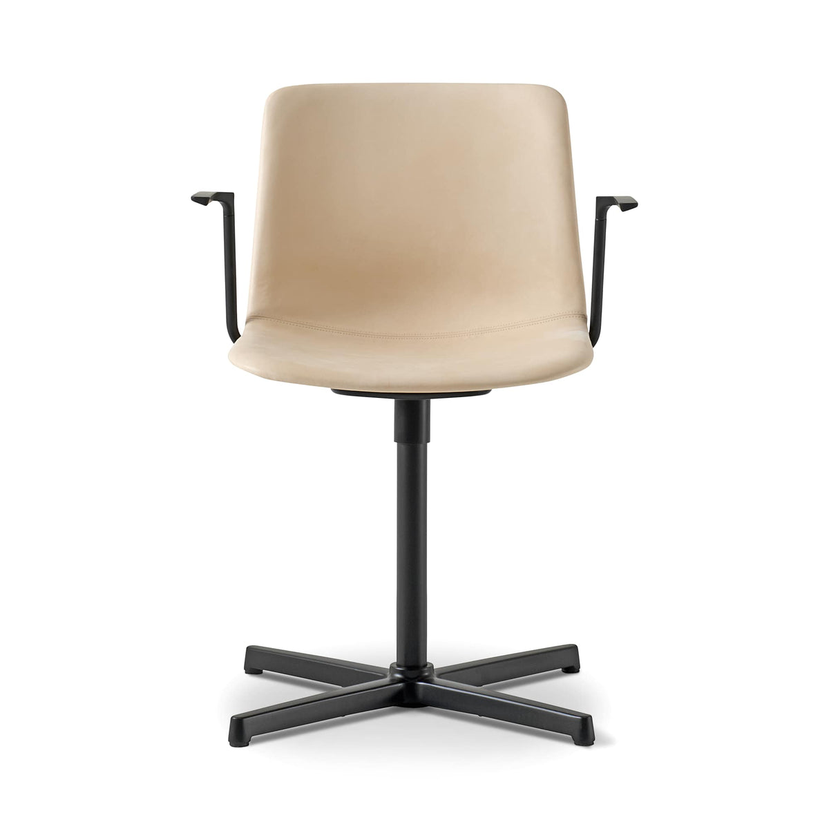Fredericia Pato Swivel Armchair fullpolstret. Velg tekstil