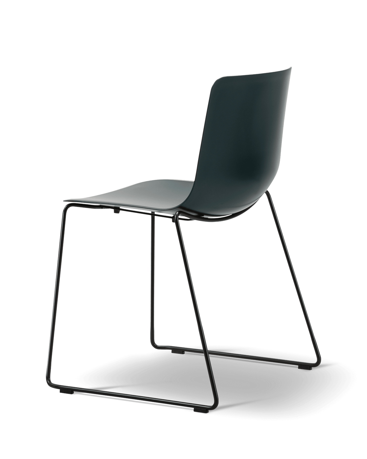 Fredericia Pato Sledge Chair polypropylensete. Velg understell og skall