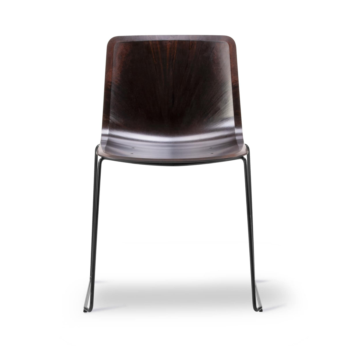 Fredericia Pato Paper Sledge Chair Papershell-sete. Velg understell