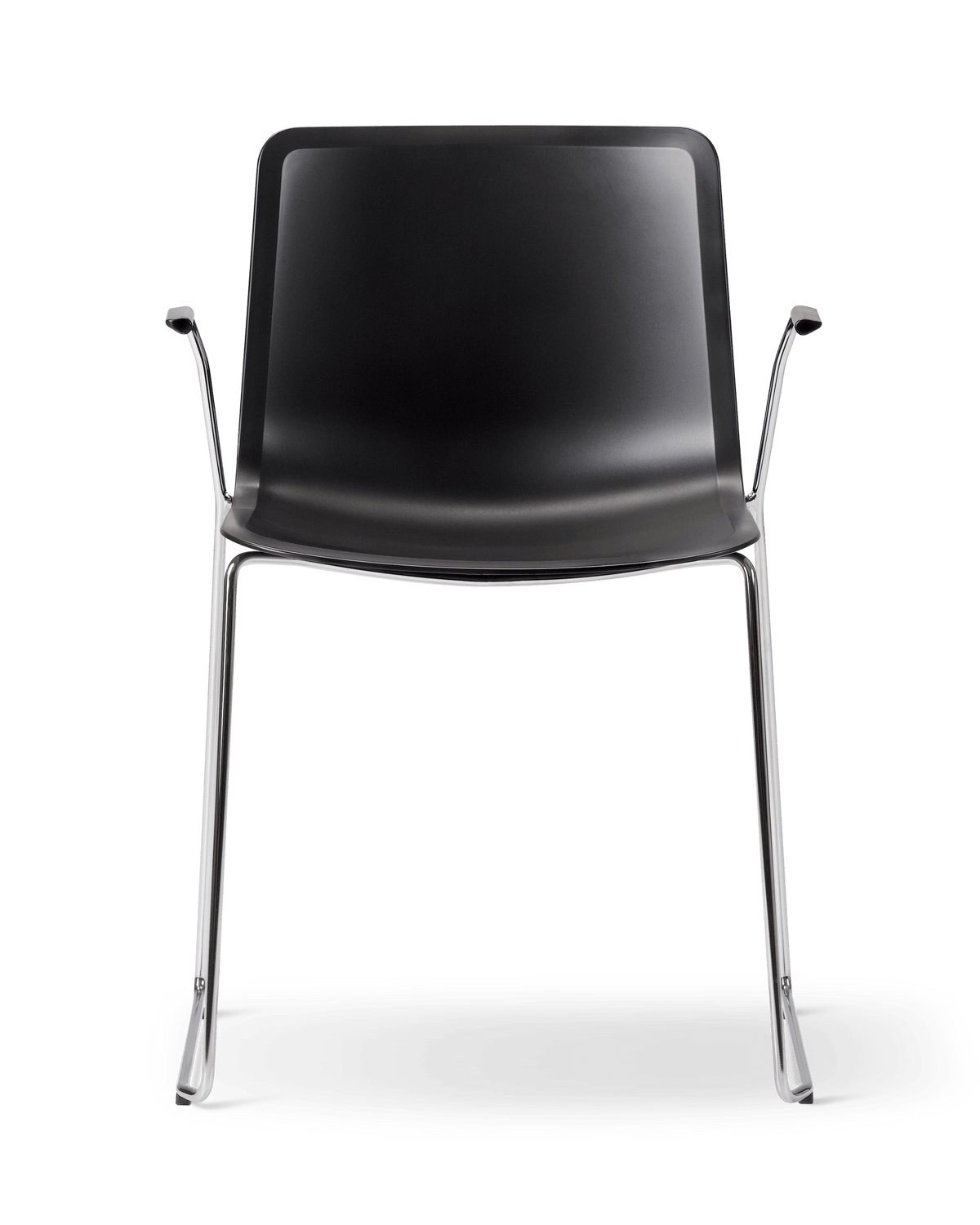Fredericia Pato Sledge Armchair polypropylensete. Velg understell