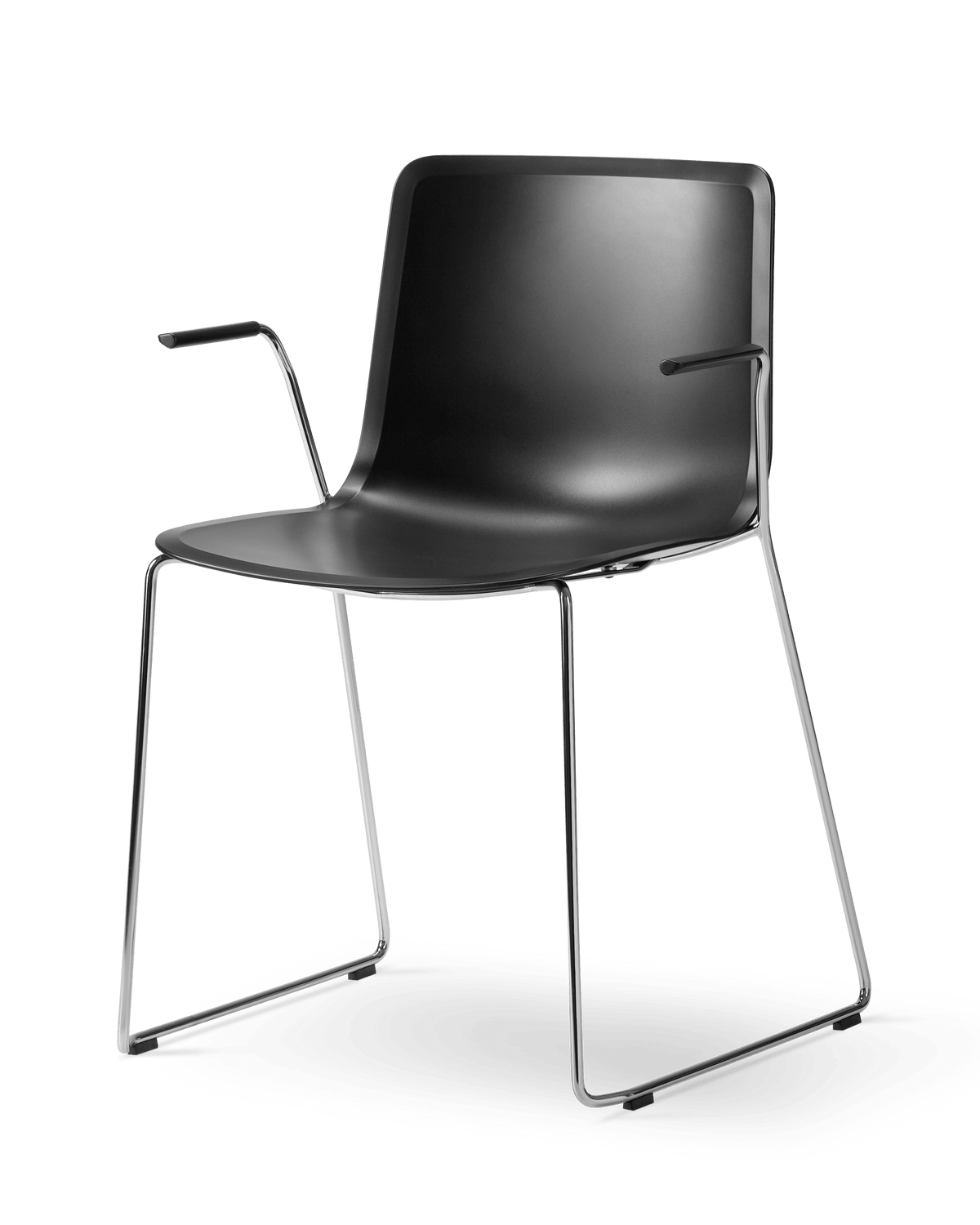 Fredericia Pato Sledge Armchair polypropylensete. Velg understell