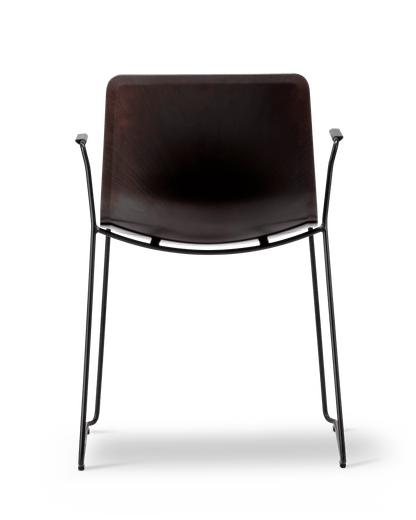 Fredericia Pato Paper Sledge Armchair Papershell-sete. Velg understell