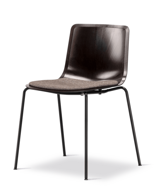 Fredericia Pato Paper 4 Leg Chair setepolstret. Velg tekstil og skall