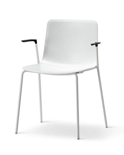 Fredericia Pato 4 Leg Armchair polypropylensete. Velg understell