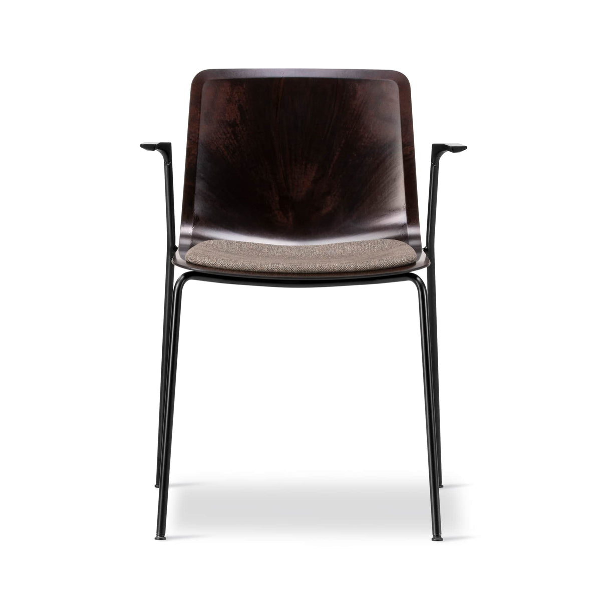 Fredericia Pato Paper 4 Leg Armchair setepolstret. Velg tekstil og skall