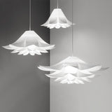 Normann Copenhagen  lampeskjerm, Norm 06, i medium Ø62 cm.